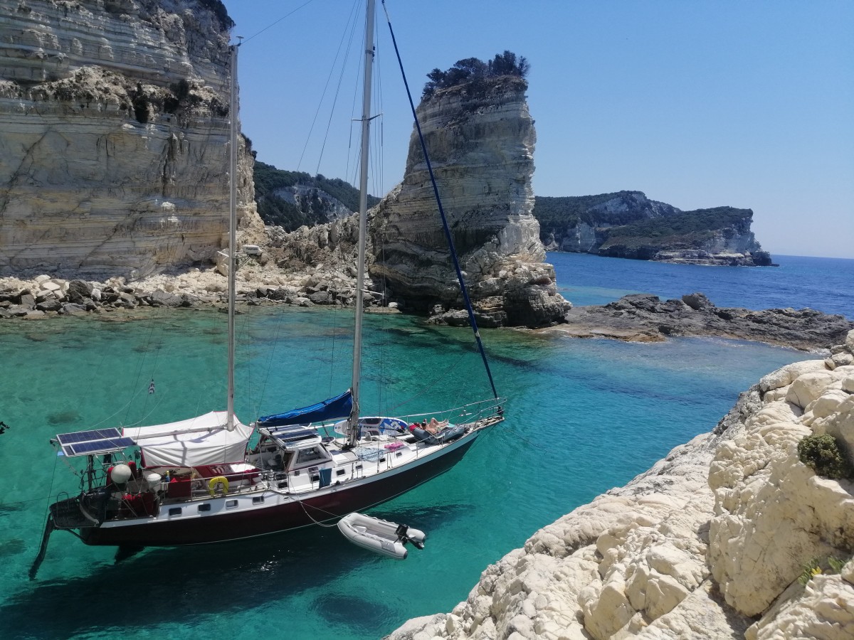 Summer in Greece: Sailing to the most beautiful spots in the Ionian Sea by Segelreich