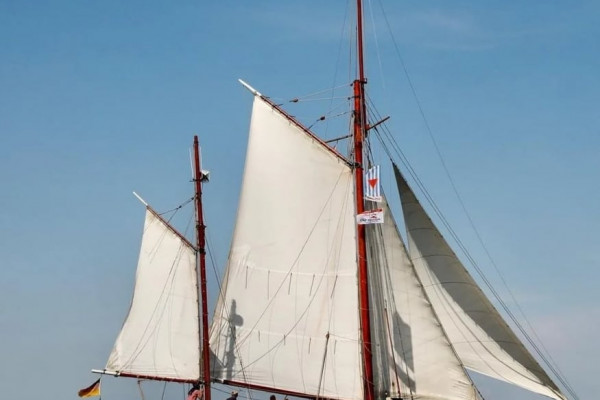 RumRegatta 2024 mit dem Traditionssegelschiff Albin  Köbis von 