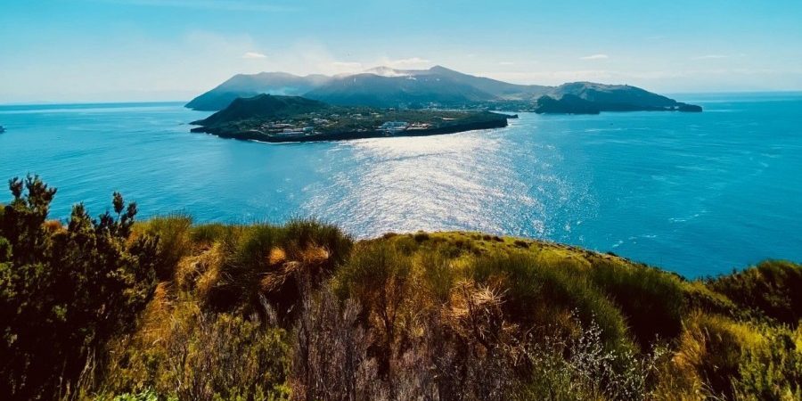 Lipari_Blick auf Vulcano