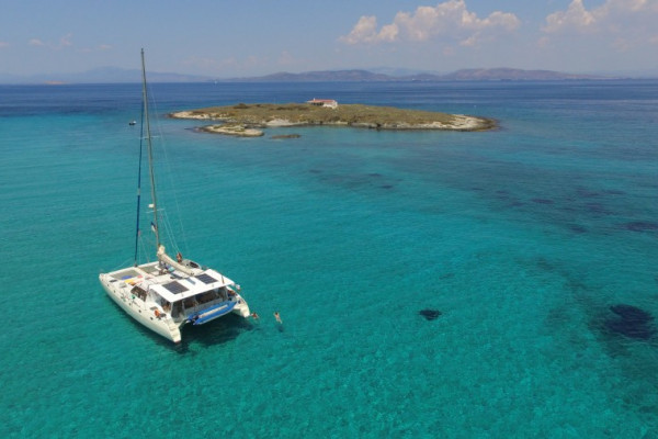 Segeln im Sommer – Segelurlaub rund um Kos von Catamaran Didyma
