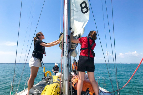 Quaystage Sail Camps (Englischsprachige Segel-Sommercamps für Jugendliche) von 