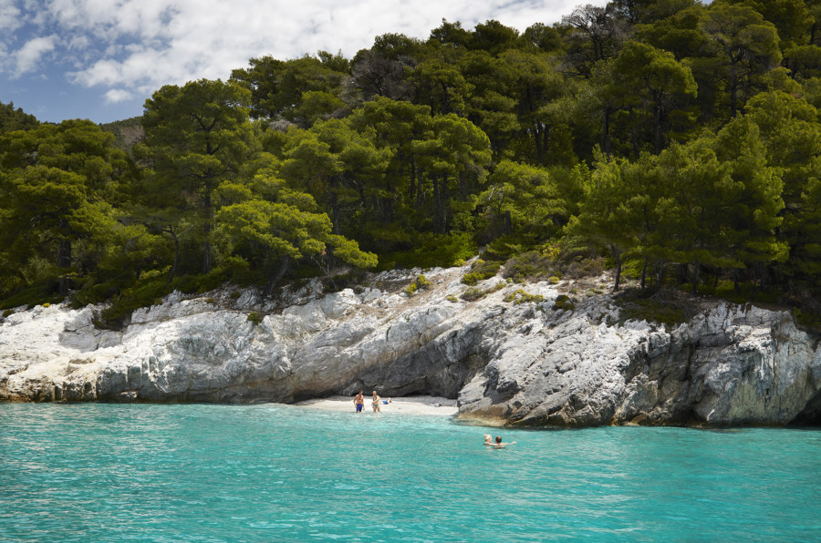 One-way from Volos via the western Sporades to Kavala by North Hellas Sailing