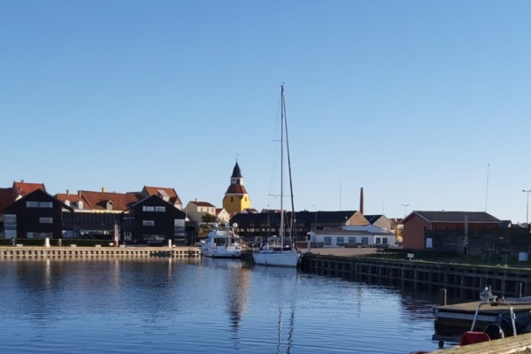 Aktiv mitsegeln auf La Lola in der dänischen Südsee von 