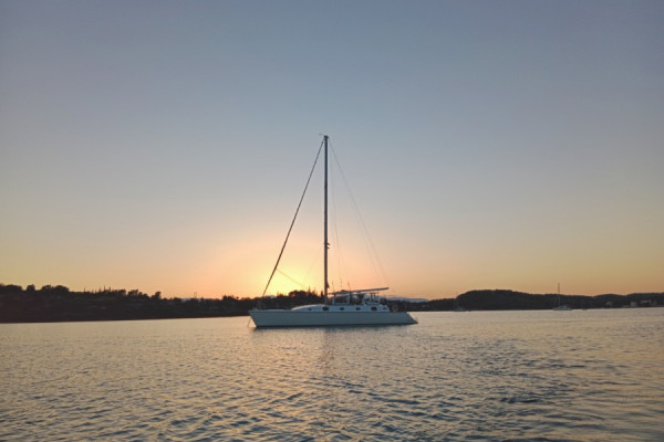 Unvergesslicher Katamaran Segelurlaub in Griechenland von Sailing Rainbow
