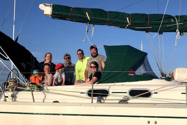 Familien segeln auf 16m Yacht an der Cóte d´Azur von Nimba Yachting