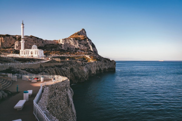 Von den Azoren nach Gibraltar – Frühsommer im Atlantik von 