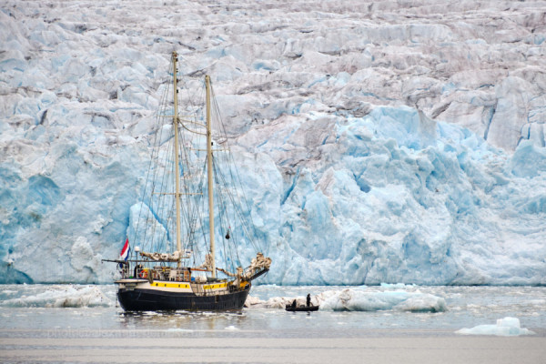Segel- und Fotoreise Spitzbergen – Entdeckungstour in der herbstlichen Hocharktis von Rederij van Linschoten