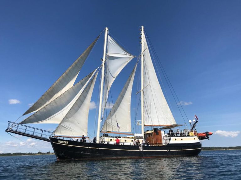 Rund um Spitzbergen | 16 Tage Arktis, Fjorde & Mitternachtssonne by