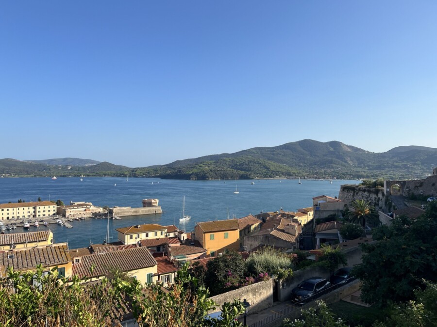 Sailing around Elba from Bastia, Corsica by