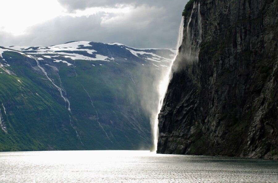 Sailing in Fjords of Norway ( 1 week  ,  King of Fjords: Sognefjord ) confirmed by Rocket Science Sailing
