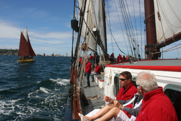 Sommersegeln von Kiel nach Kopenhagen – 10 Tage segeln mit einem Traditionssegler von 