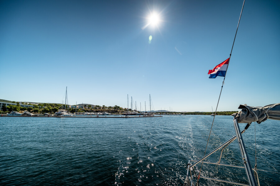 Segel & Motorbootkurs FB3 inkl. SRC-Funk, April bis Oktober 2026 – wöchentlich von Dobner Yachting