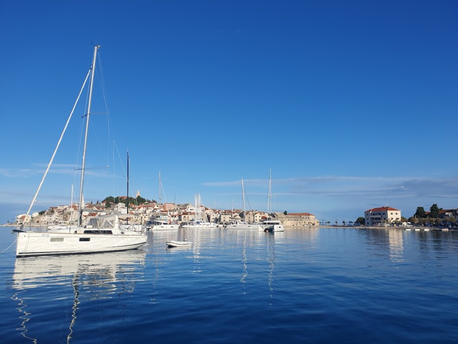 Sail training, practice trip in sunny Croatia by
