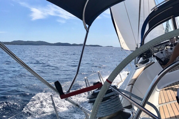 Horta → São Miguel   // INSELHOPPING AUF DEN AZOREN — nur 4 Gäste!! von FAIR LADY Jeanneau 54DS