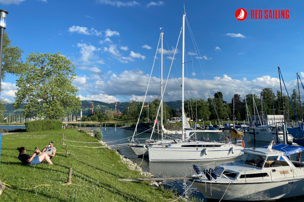 Schnuppersegeln Bodensee: Drei Tage Segeln, genießen, lernen, wohl fühlen von 