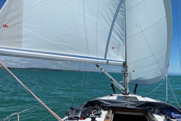 Schnuppersegeln Bodensee: Drei Tage Segeln, genießen, lernen, wohl fühlen von 