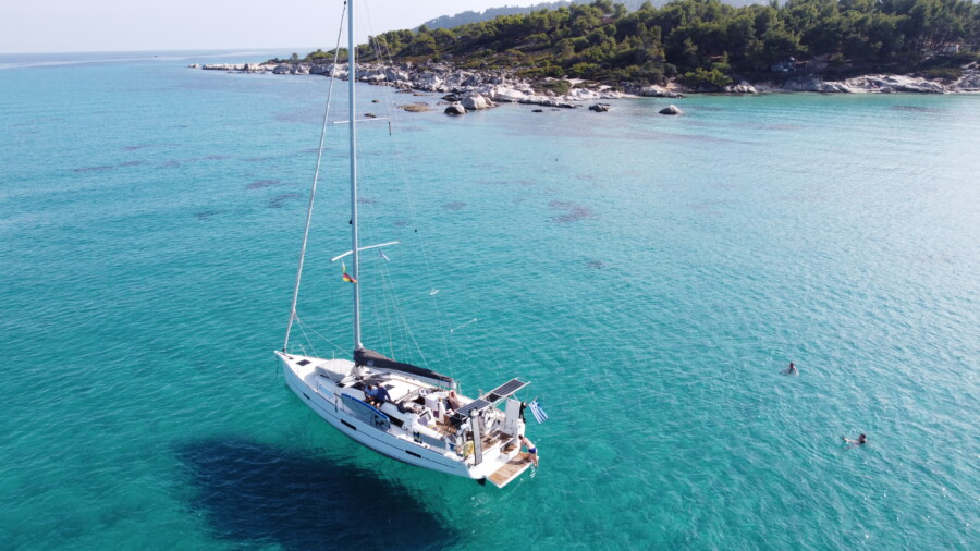 Early booking 2027: FAMILY SAILING TRIP CÔTE D'AZUR / SOUTHERN FRANCE by