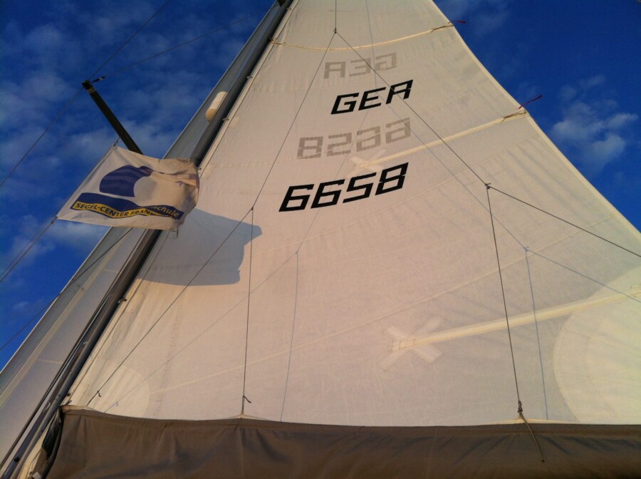 Light Wind Skipper Training with Gennaker by
