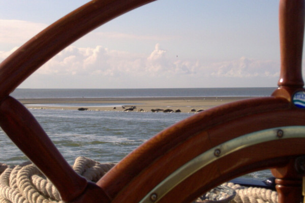 Sommertörn auf dem niederländischen Wattenmeer auf einem komfortablen Dreimaster von 