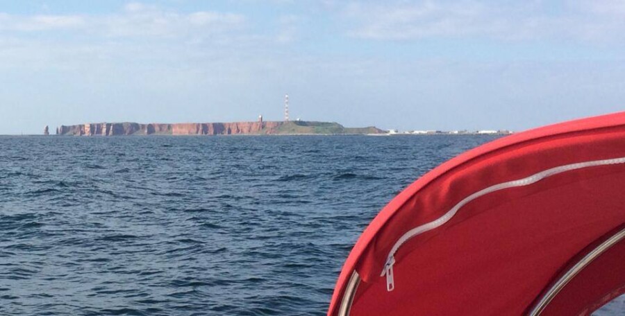 Bridge day trip over Ascension on the North Sea from Hooksiel by
