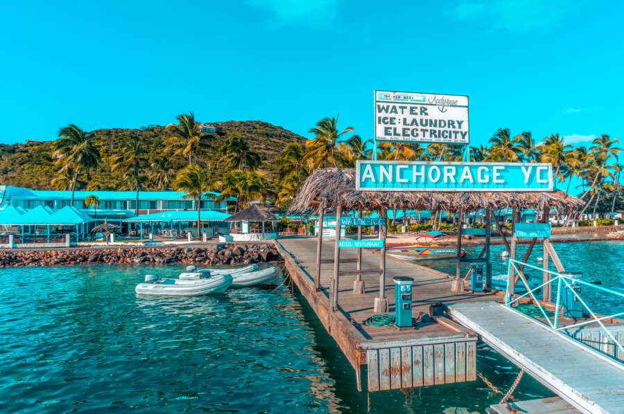Caribbean sailing: off to paradise! by
