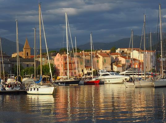 14-tägiger „Drei-Inseln-Törn“–Entdecke Sardinien, Korsika, Elba und Spare 2 Urlaubstage! von 