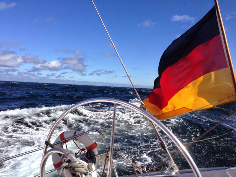 Getting to know the North Sea by Summit - Sailing oHG