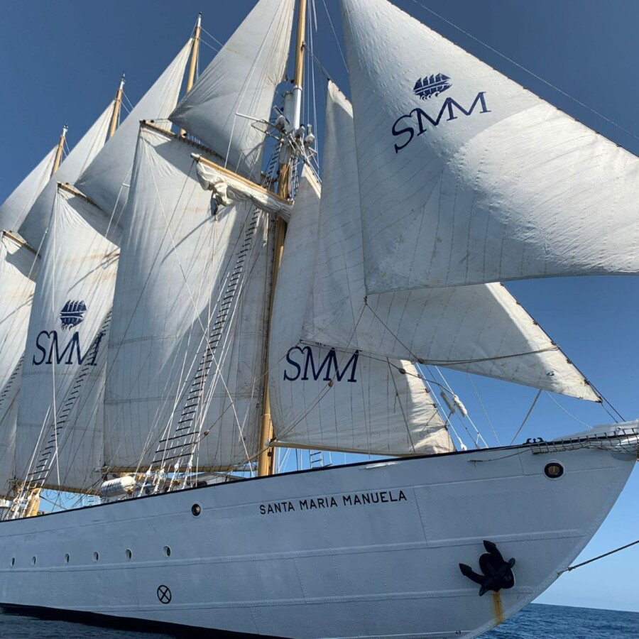 Christmas sailing voyage Atlantic – Funchal, Madeira by