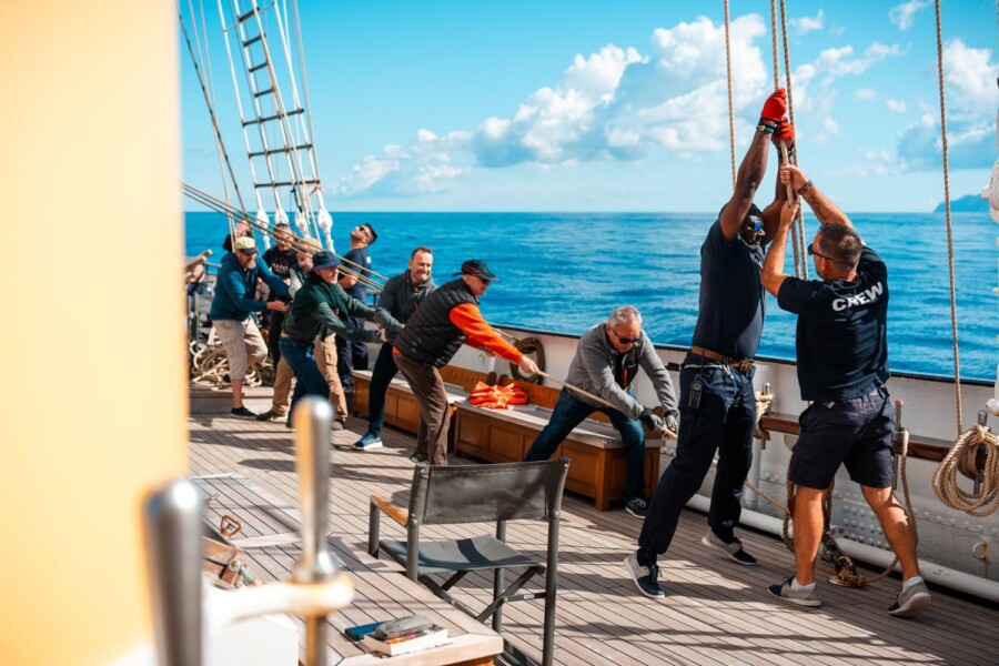 Christmas sailing voyage Atlantic – Funchal, Madeira by