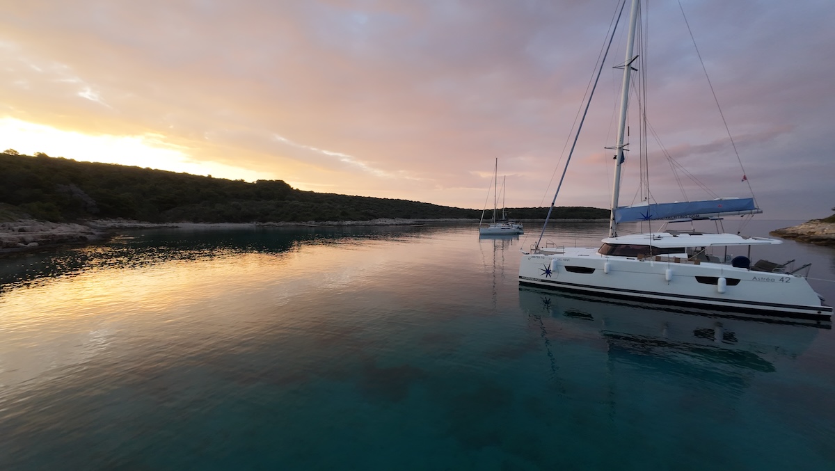 Sailing for young people and students by DreamToerns