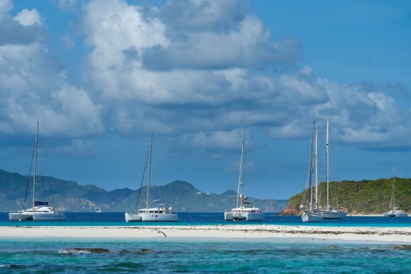 Frühbucher Winter 26/27: Katamaransegeltörn Karibik ab Guadeloupe von 