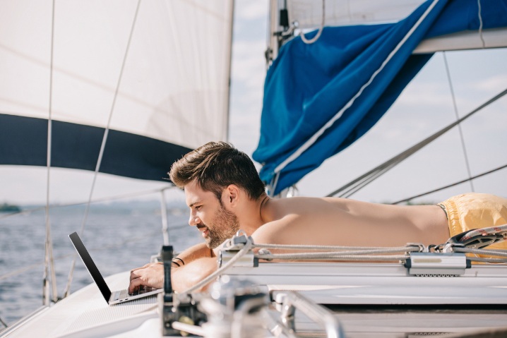 Work & Sail: Your Mobile Office in the Saronic Gulf by mitPabloumdieWelt