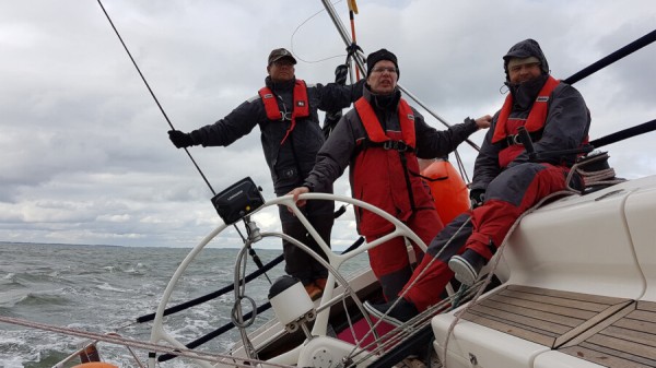 Segeltörn Rund Rügen – Kreidefelsen, idyllische Häfen, aktiv Segeln – keine Bordkasse! von 