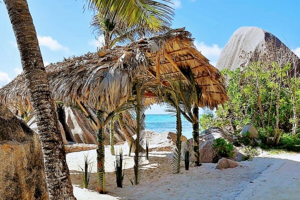Seychellen – Segeln in einer paradiesischen Inselwelt von 
