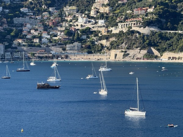 Segeln wie Gott in Frankreich, Mittelmeer-Törn / Côde d’Azur von Blauwasser Segelreisen