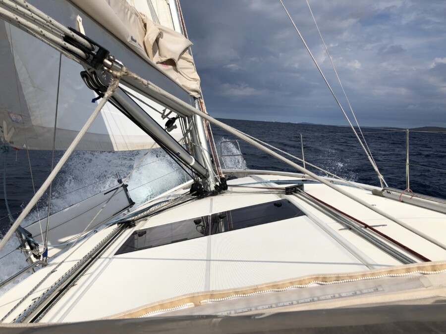 SSS/ SKS training and examination trip     !Max. 5 participants on board! by Segelschule Peter Frey