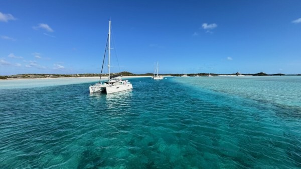 Bahamas Calling – 14 Tage Segelabenteuer im Aquarium der Karibik von 7SeasAdventures