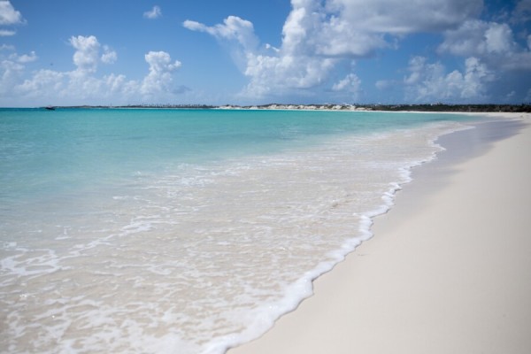 Von den BVIs nach St. Martin – auf einem Premium-Katamaran von 