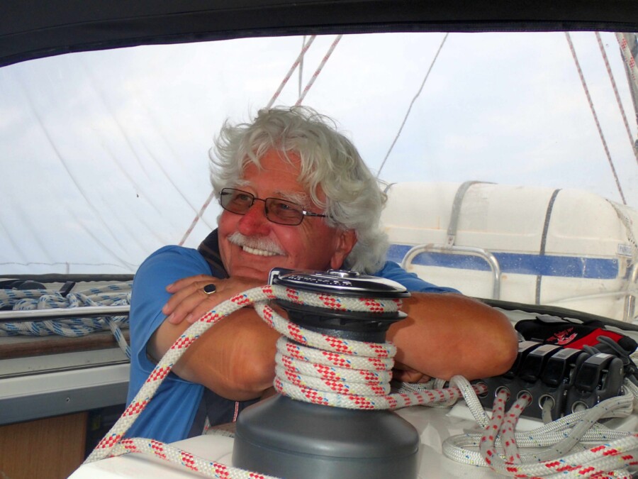 Catamaran Round Trip: Gibraltar – Southern Spain in the Mediterranean – Gibraltar by