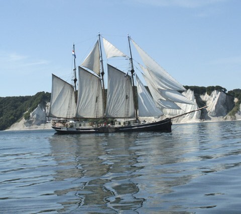 Herbstliches Segelwochenende auf der Ostsee | Aktiv mitsegeln ab Rostock von Rederij van Linschoten