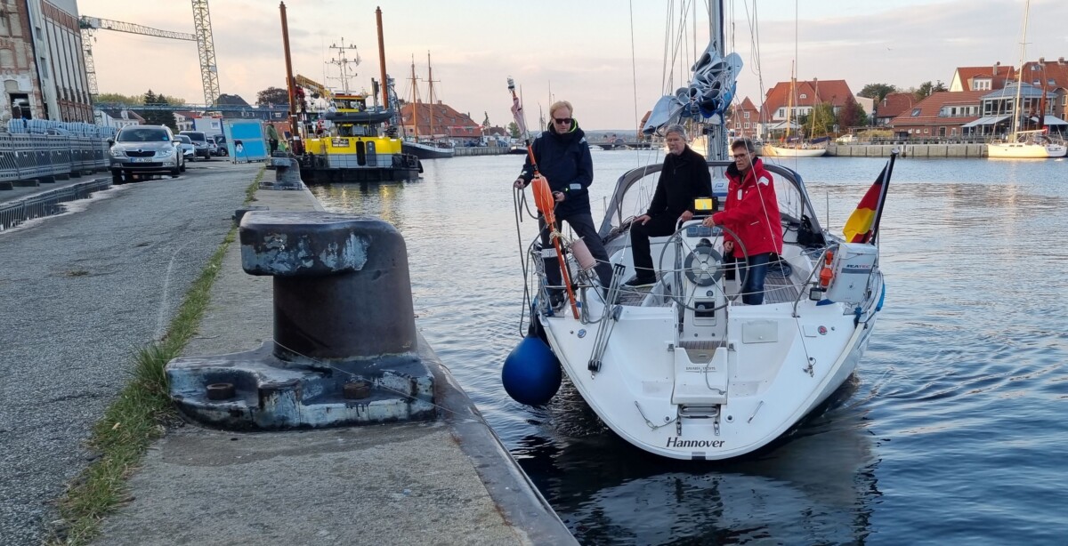A week of skipper training in October by Ralf Uka