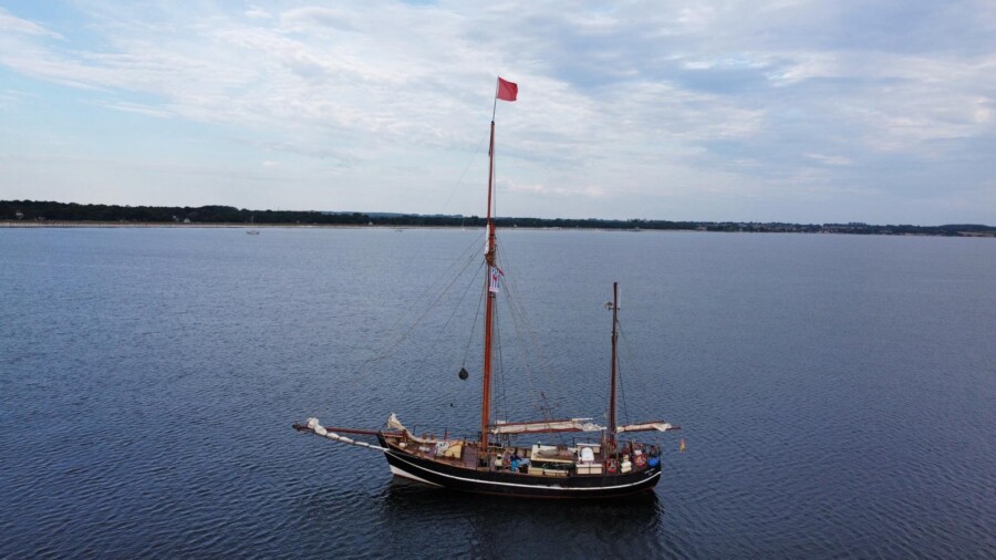 Voyage for 3rd October from 30.09.–03.10.2027 on the traditional sailing vessel Albin Köbis by
