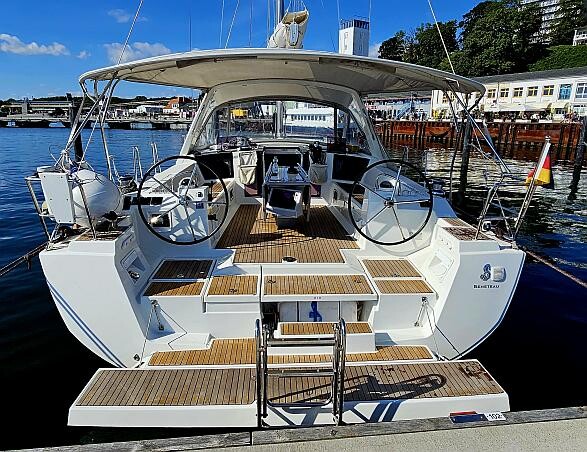 Cabin charter round the island of Rügen with island of Hiddensee – from Seedorf on Rügen, all incl. by