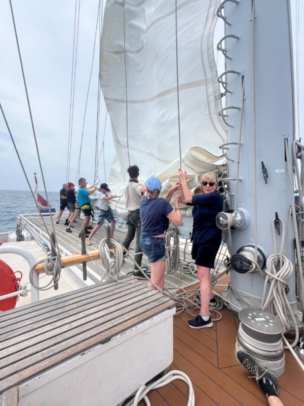 Active Sailing San Blas Panama Caribbean on TopSail Schooner Eendracht by