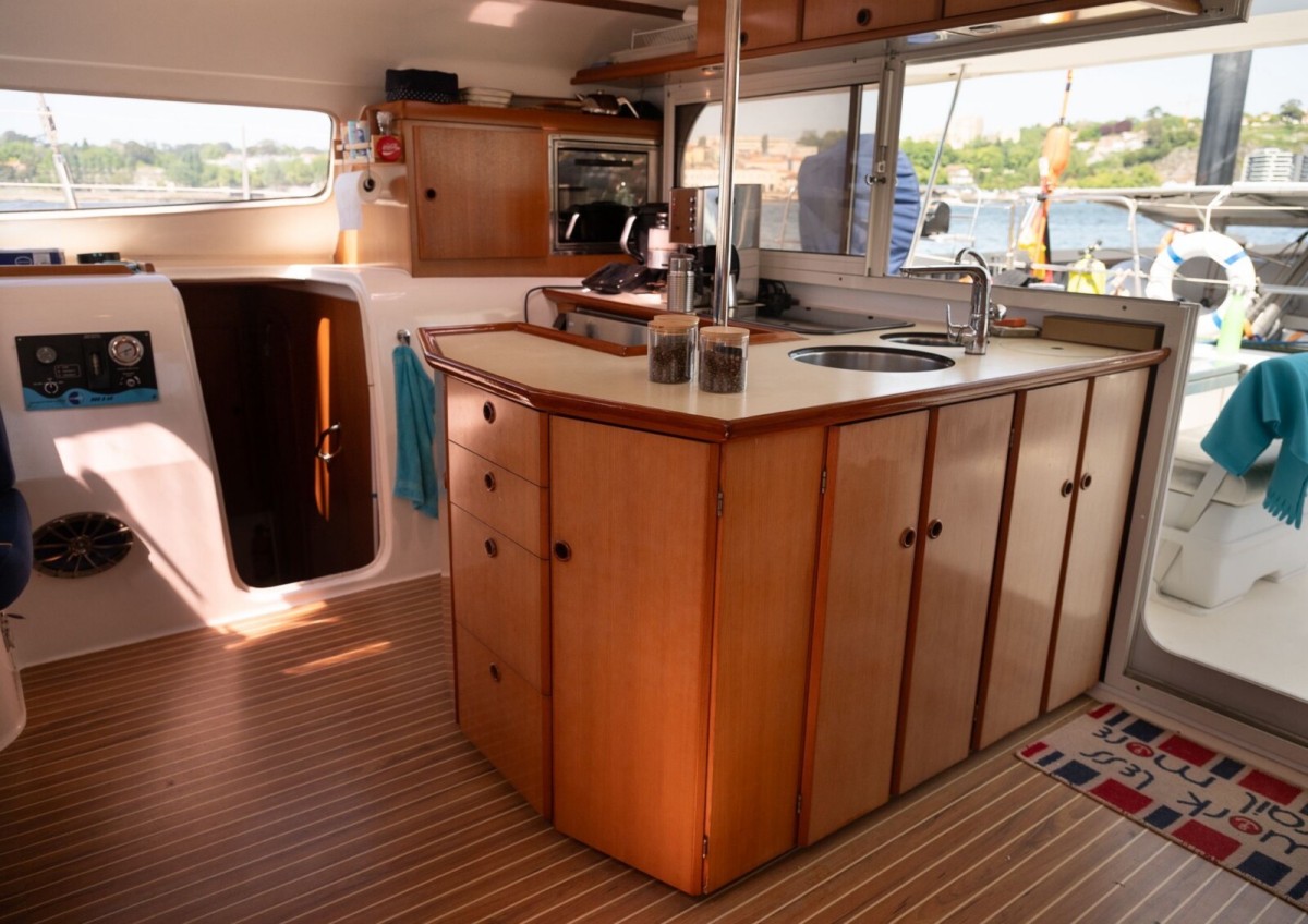 Sailing & diving off the coast of Tobago by