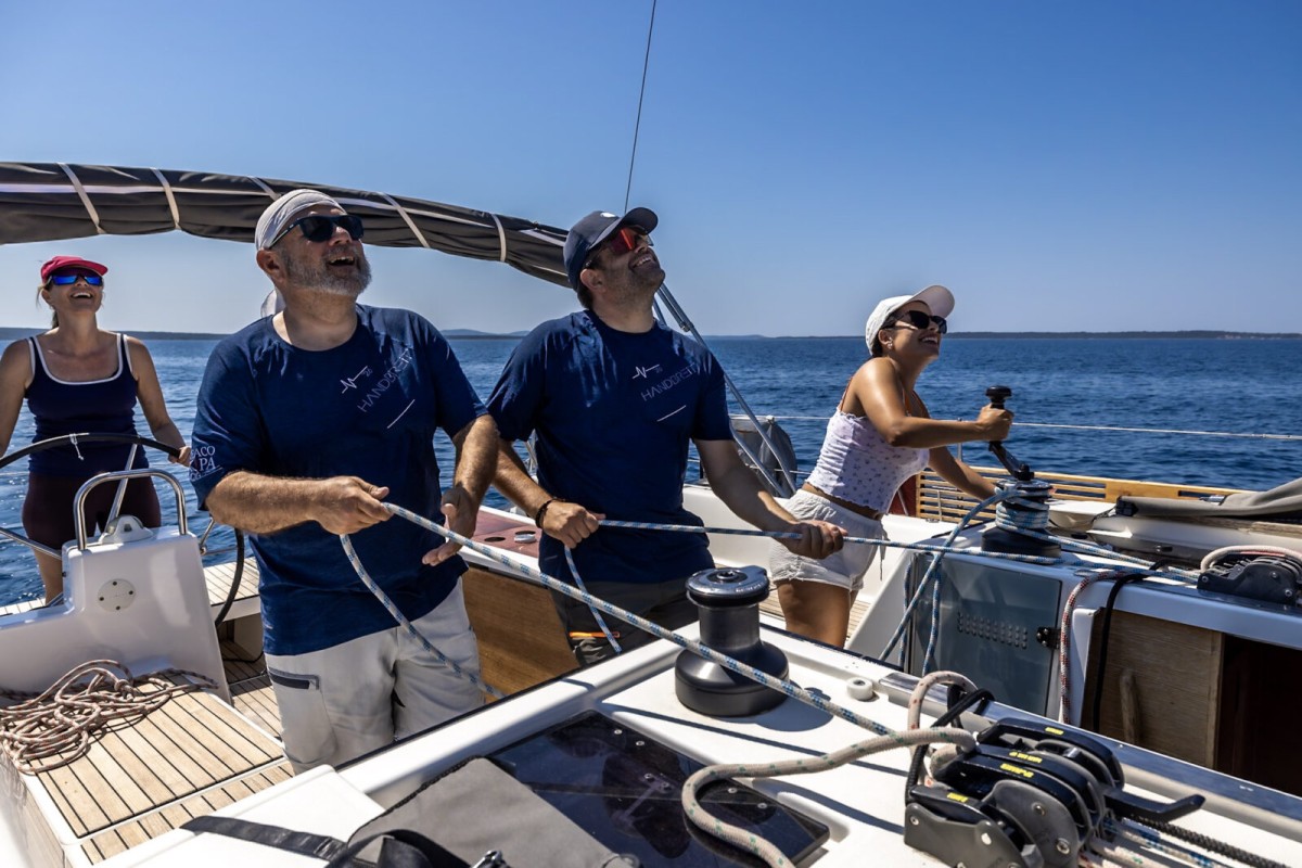 LEADERSHIP SAILING  –  "MY RETREAT" by