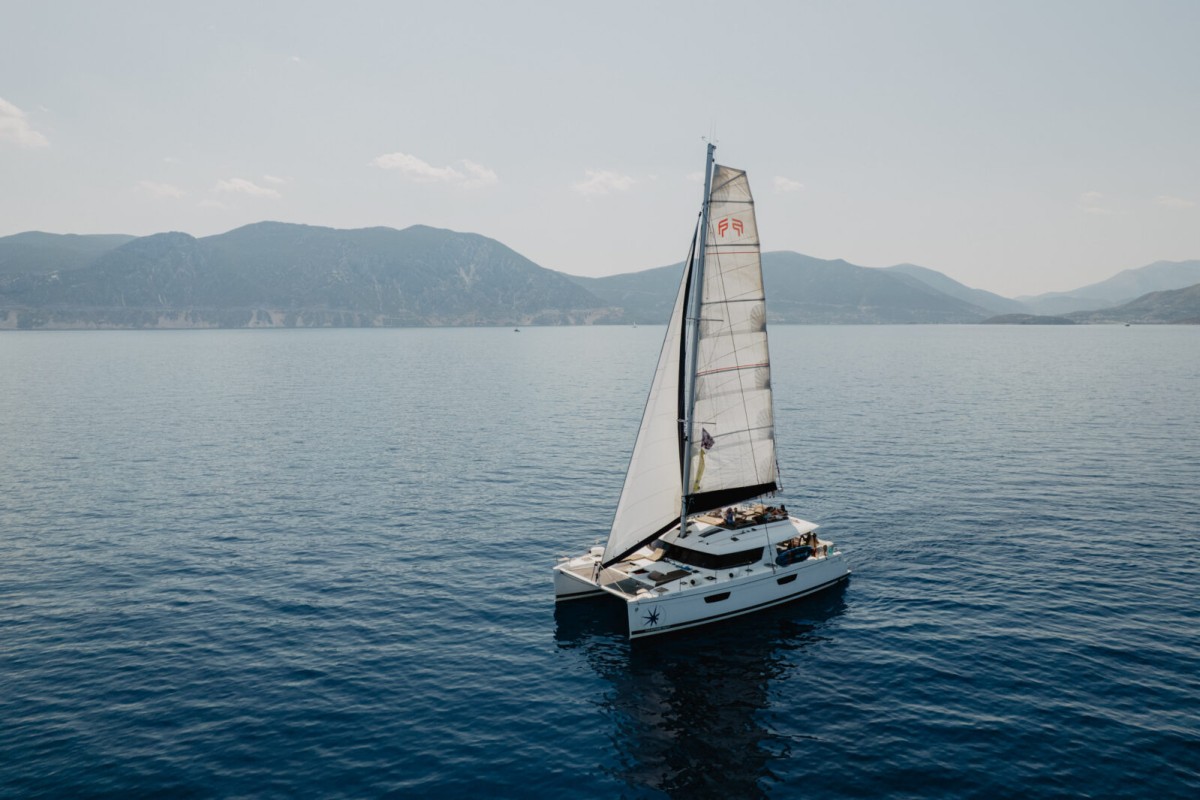 Discover Croatia by catamaran: sailing trip from Trogir by