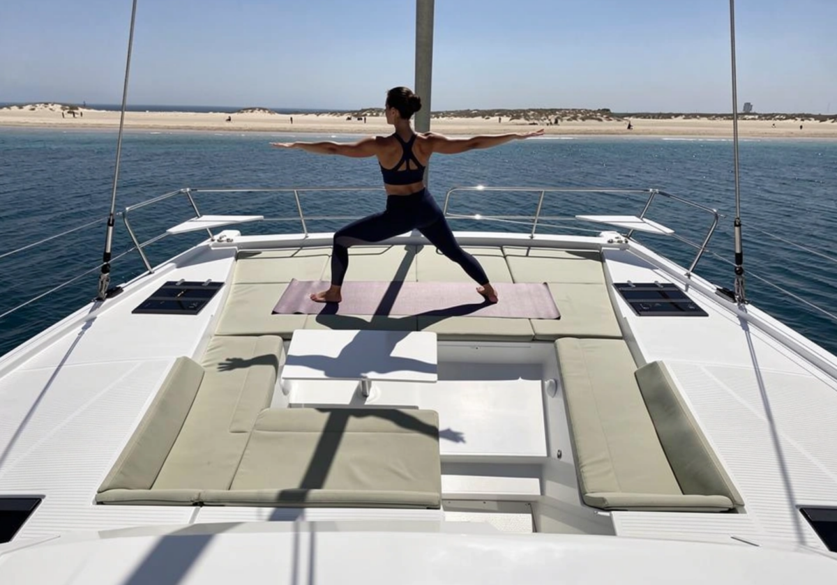 Yoga Urlaub – Sailing. Yoga. Adriatic coast. by Yoga-Urlaub