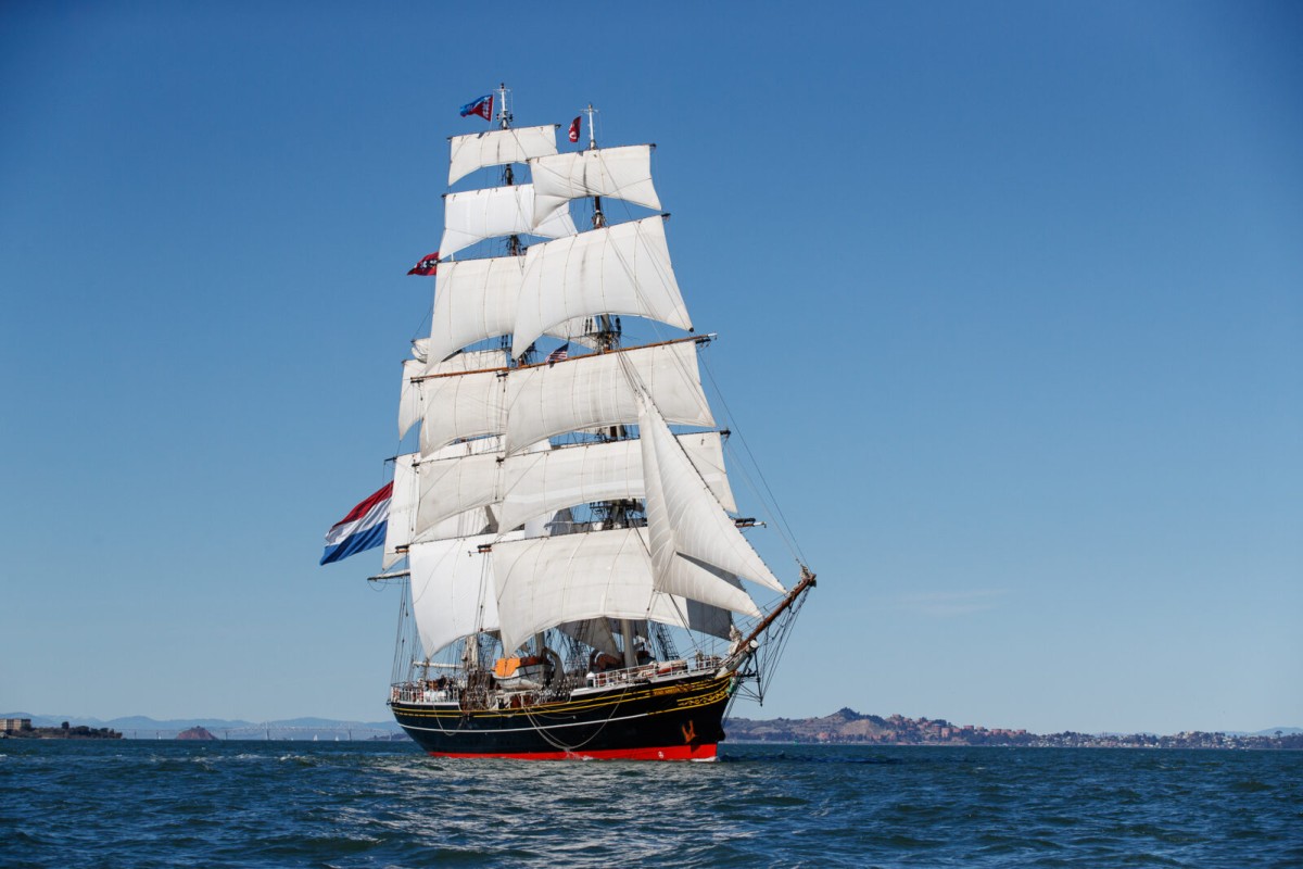 Segelreise von Vigo nach Las Palmas von INMARIS Windjammer Worldwide