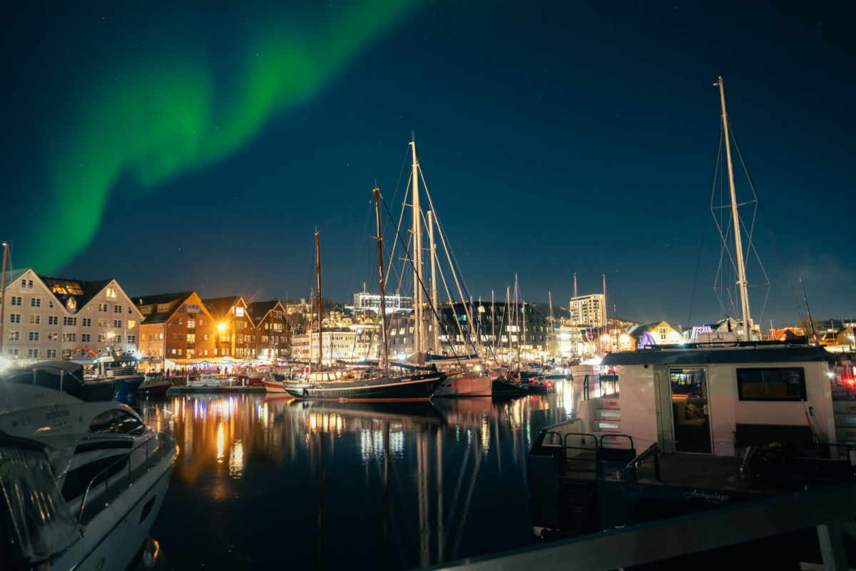 Discover the Arctic winter and Northern Lights aboard T/S Saeftinghe. by Arruno Exploration